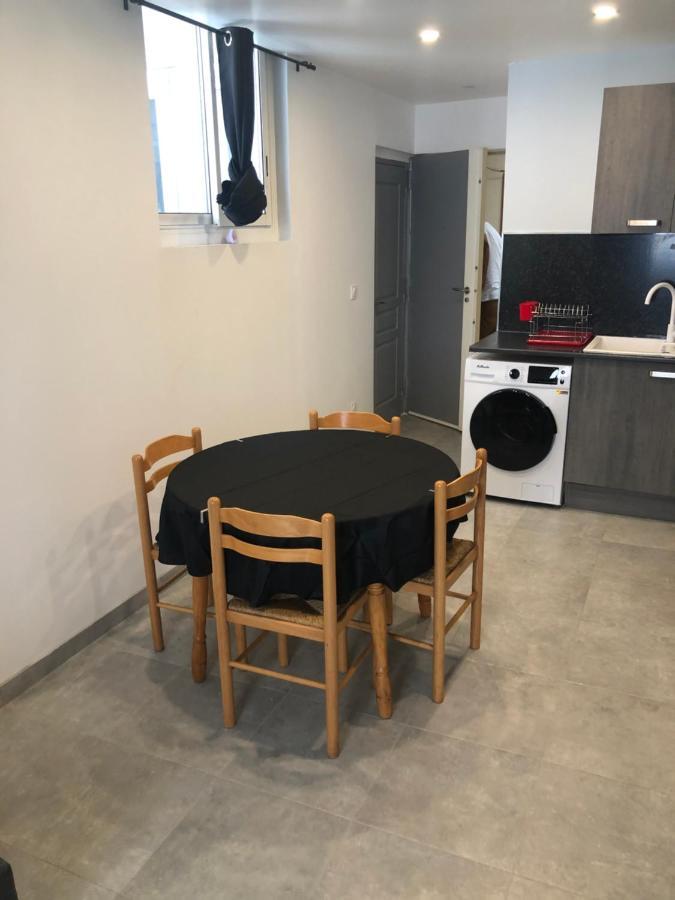 Appartement En Centre Ville Єр Екстер'єр фото
